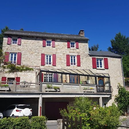 Maison D'Hotes "La Pierre Pointue" Saint-Leons Ngoại thất bức ảnh